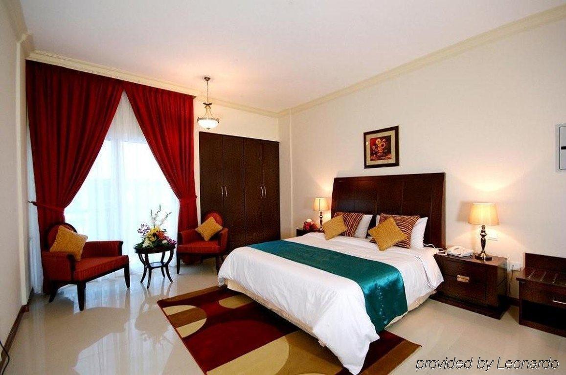 Golden Square Hotel Apartments Dubai Ngoại thất bức ảnh