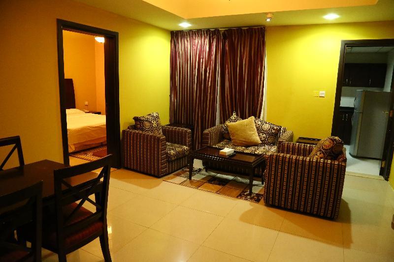 Golden Square Hotel Apartments Dubai Ngoại thất bức ảnh