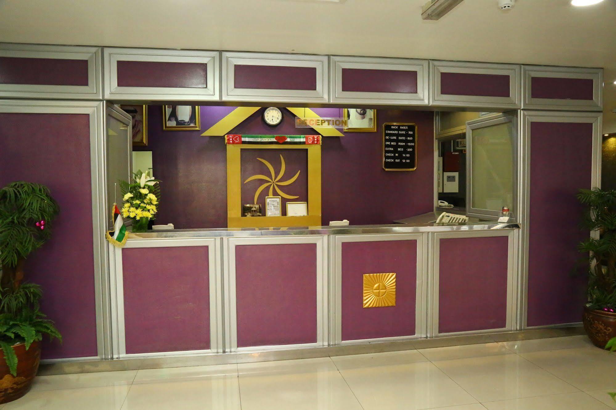 Golden Square Hotel Apartments Dubai Ngoại thất bức ảnh