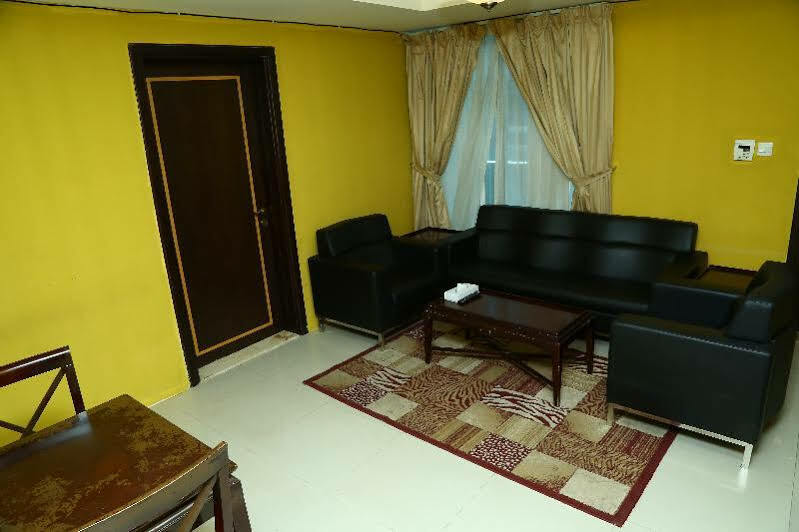 Golden Square Hotel Apartments Dubai Ngoại thất bức ảnh